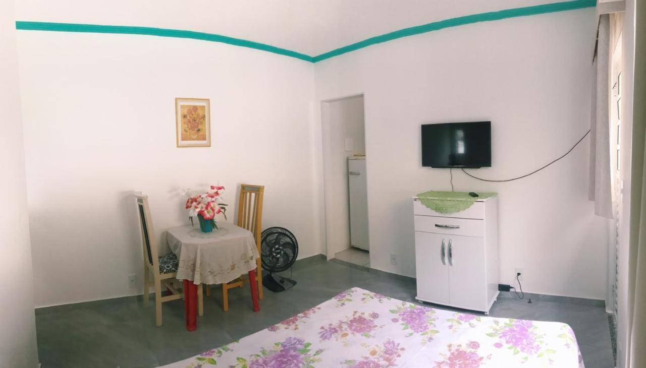 Suite Com Cozinha No Quintal Da Casa Cabo Frio Exterior photo